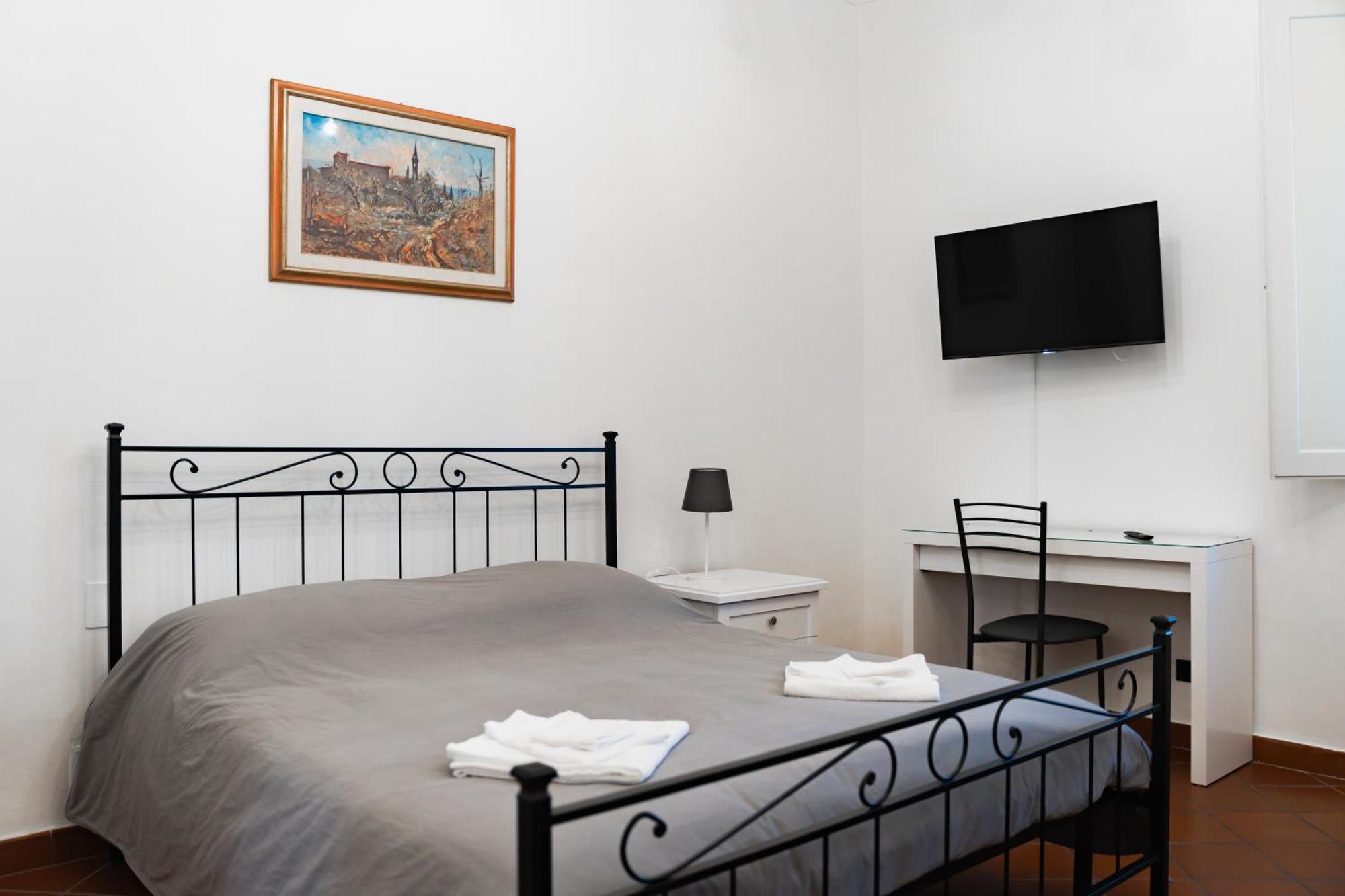 Charming With Exclusive Courtyard In Center Of * Florence