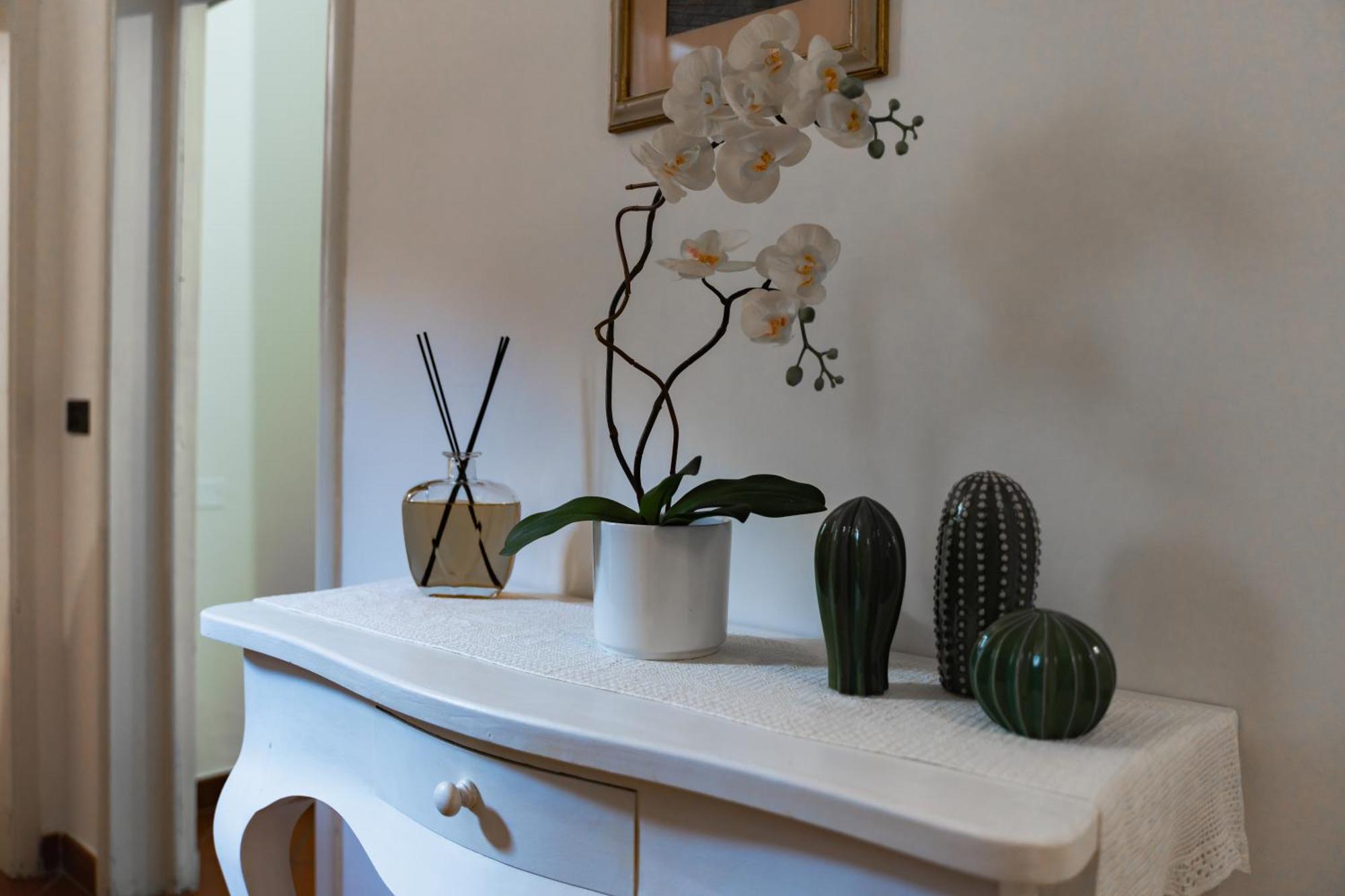 Charming With Exclusive Courtyard In Center Of *
