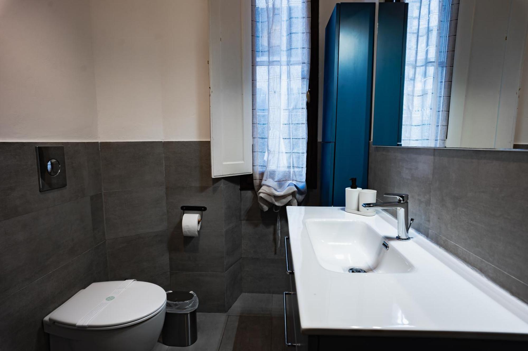 Charming With Exclusive Courtyard In Center Of Florence
